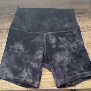 Lululemon Align High-Rise Short 6”